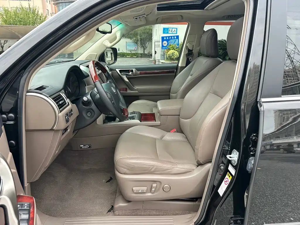 Lexus GX — миниатюра 16