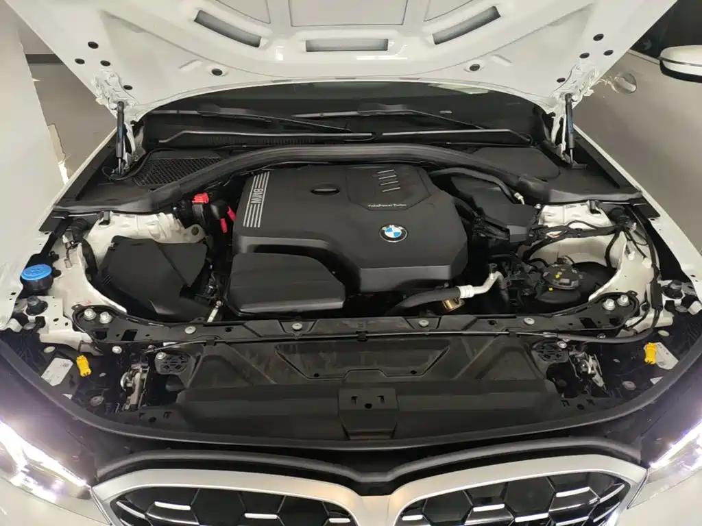 BMW 3 Series — миниатюра 20