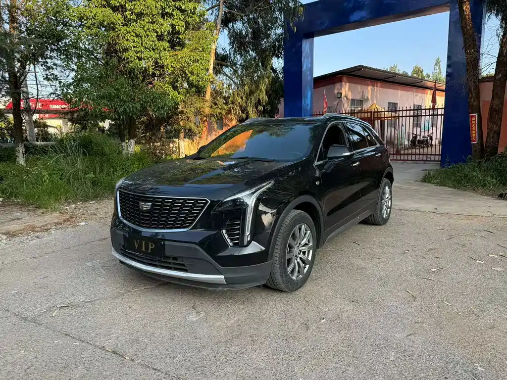 Cadillac XT4