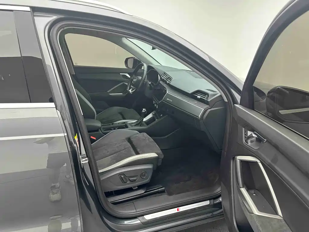 Audi Q3 2022 35 TFSI Fashion