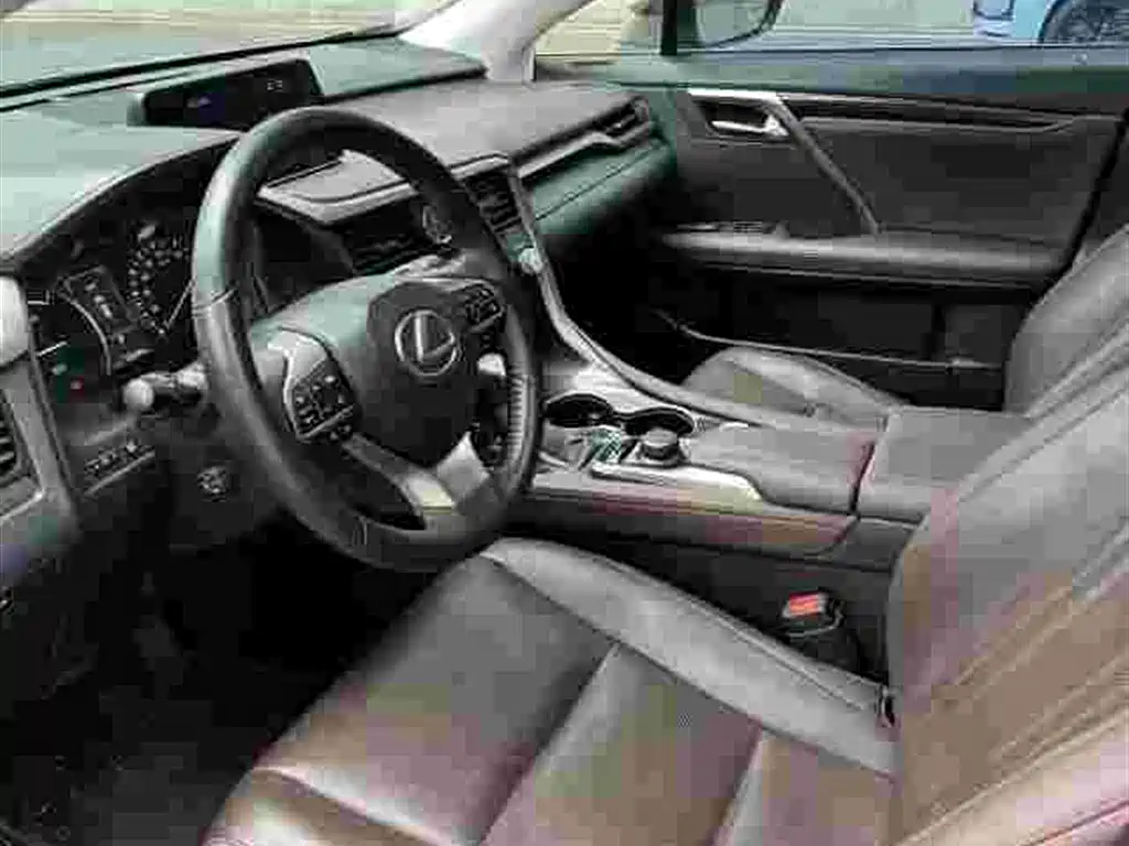 Lexus RX — миниатюра 7