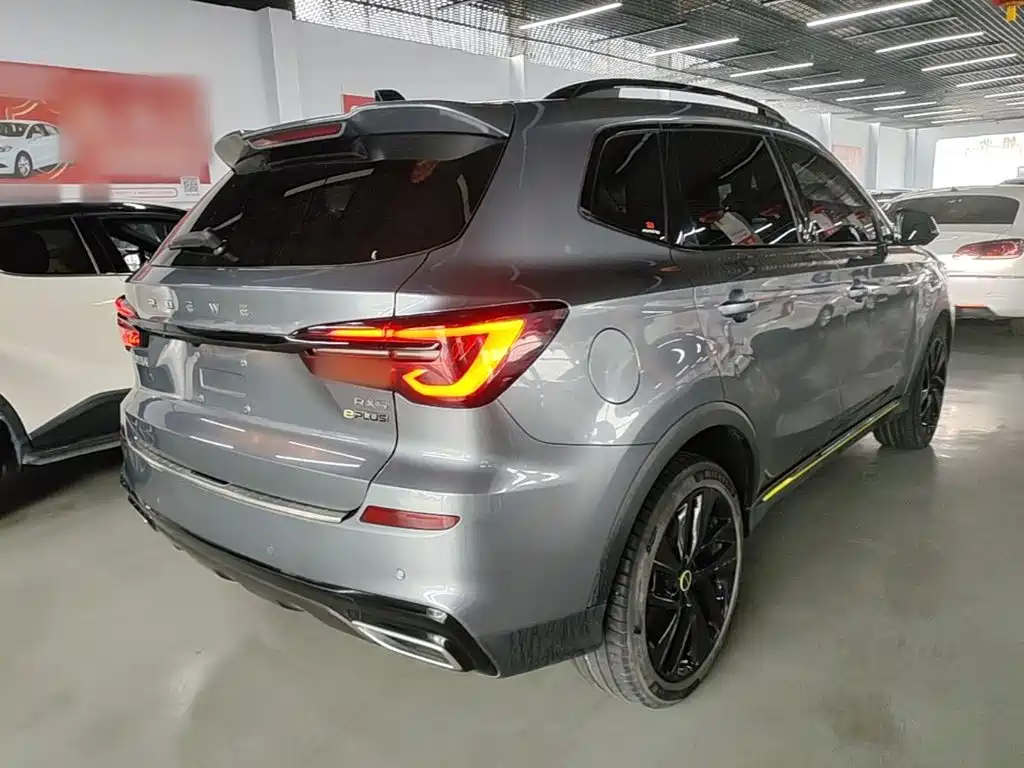 Roewe RX5 New Energy — миниатюра 7