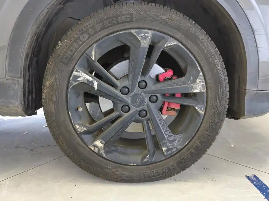 Geely Binyue — миниатюра 6