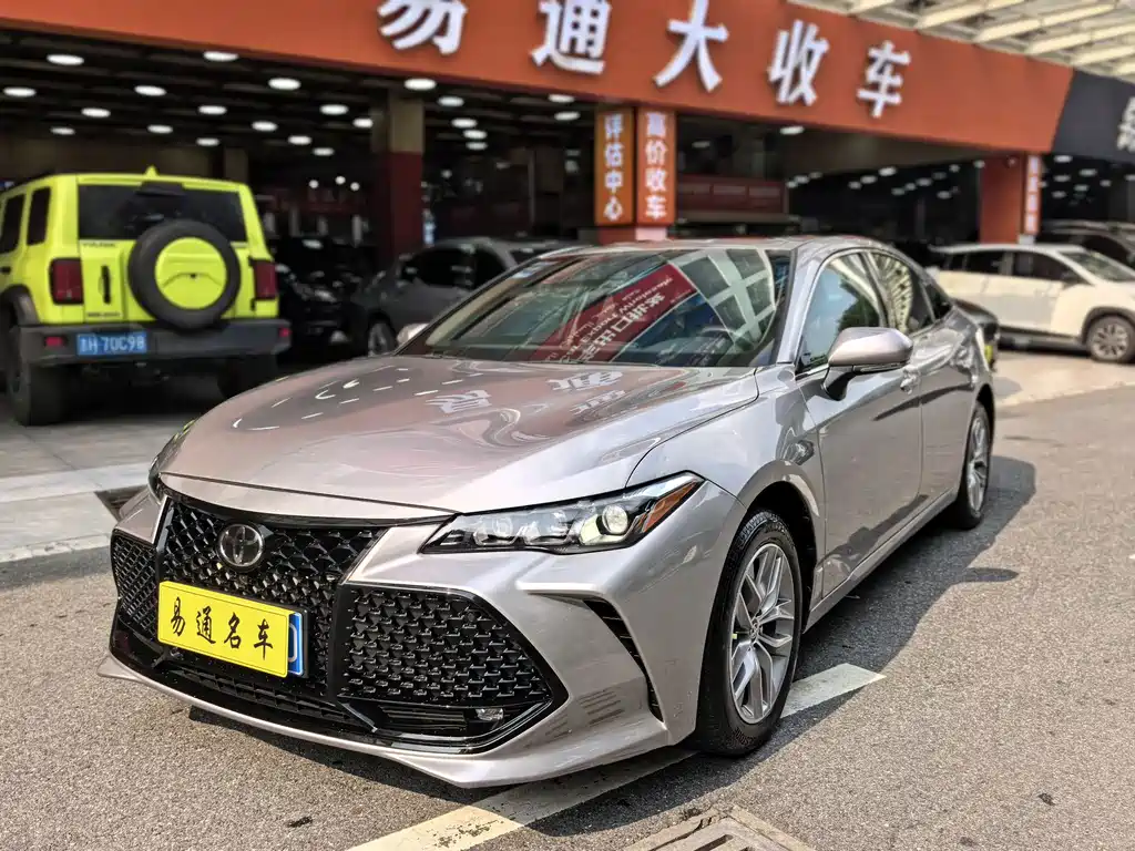 Toyota Avalon — миниатюра 2
