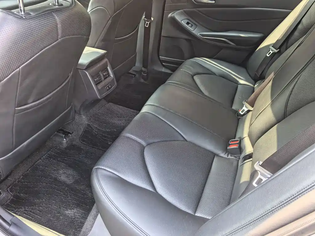 Toyota Avalon — миниатюра 11