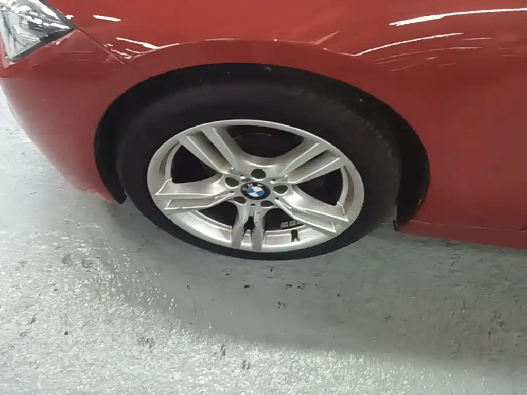 BMW 3 Series — миниатюра 23