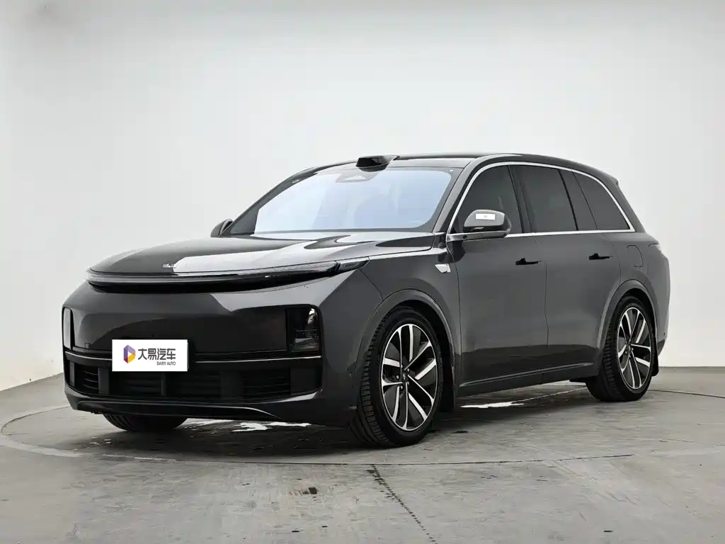 Li Auto Li L8