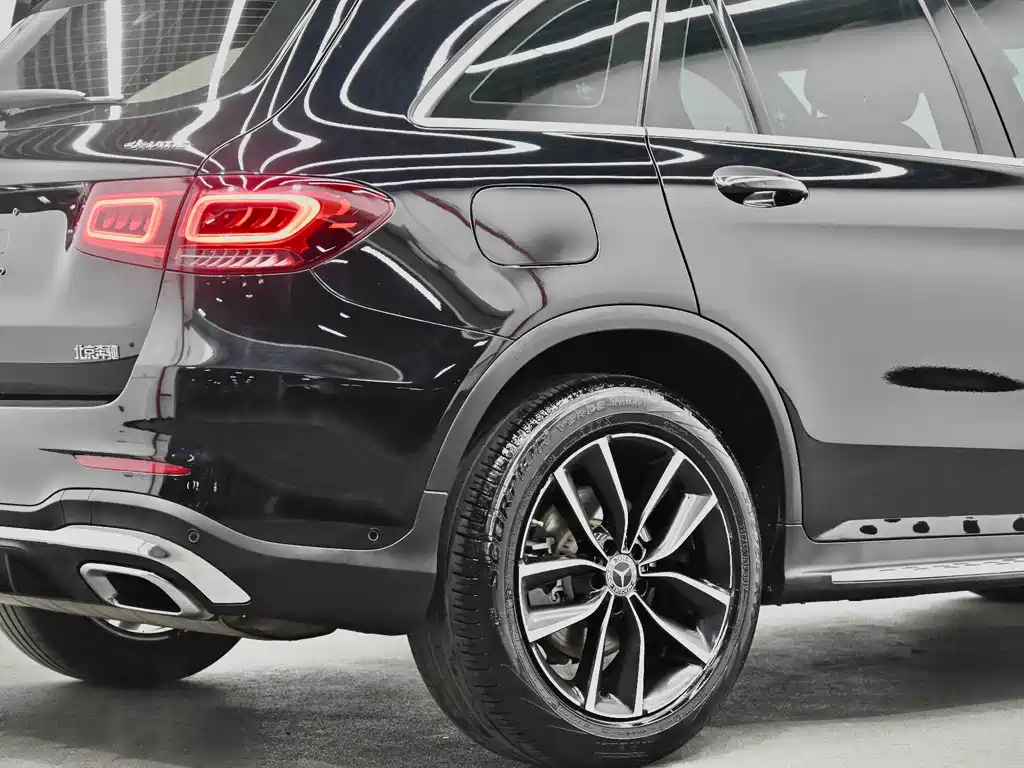 Mercedes-Benz GLC — миниатюра 8