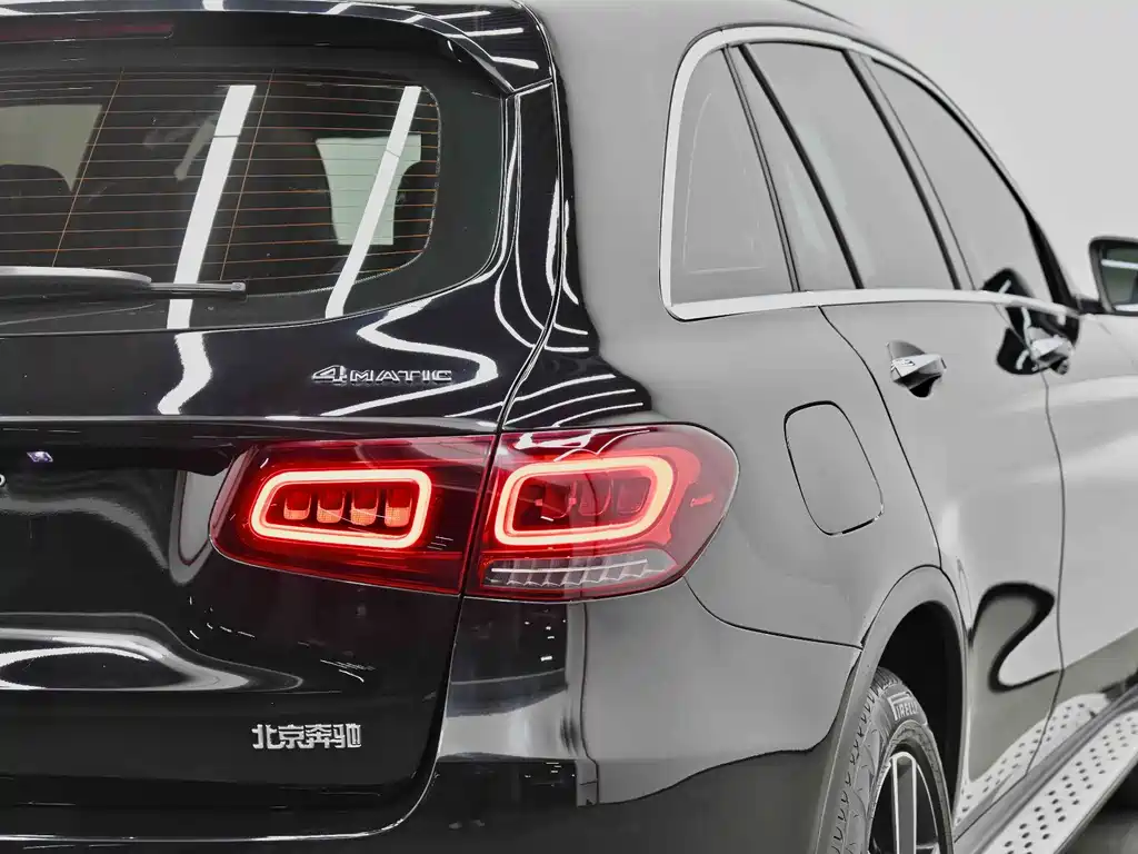 Mercedes-Benz GLC — миниатюра 9