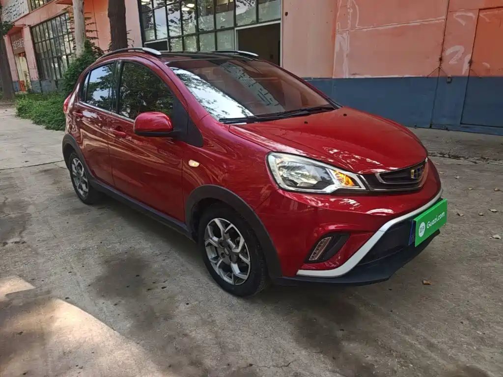Geely Vision X1 — миниатюра 4