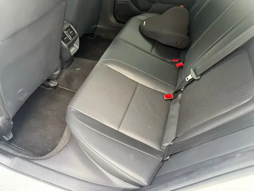 Honda Integra — миниатюра 7