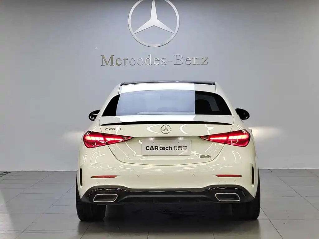 Mercedes-Benz C-Class — миниатюра 5