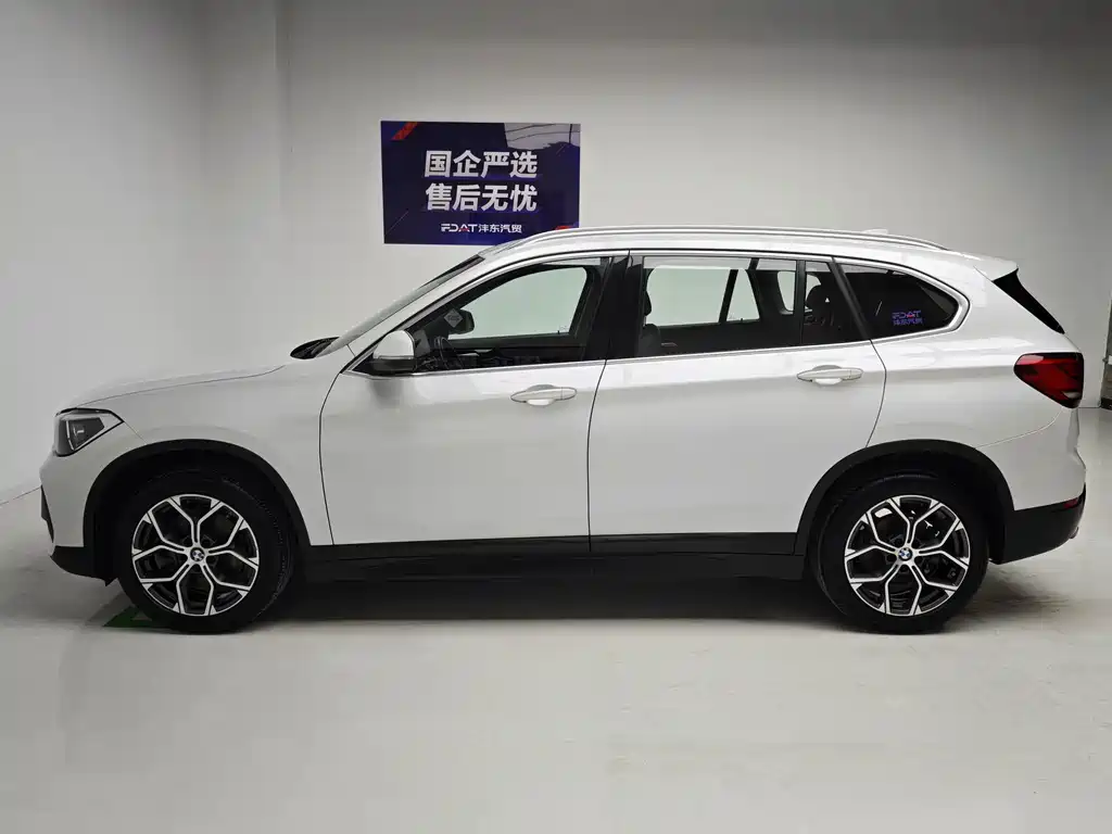 BMW X1 — миниатюра 9
