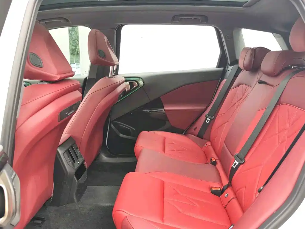 BMW X3 — миниатюра 8