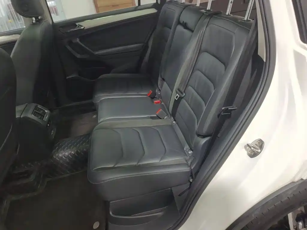 Volkswagen Tiguan L — миниатюра 17