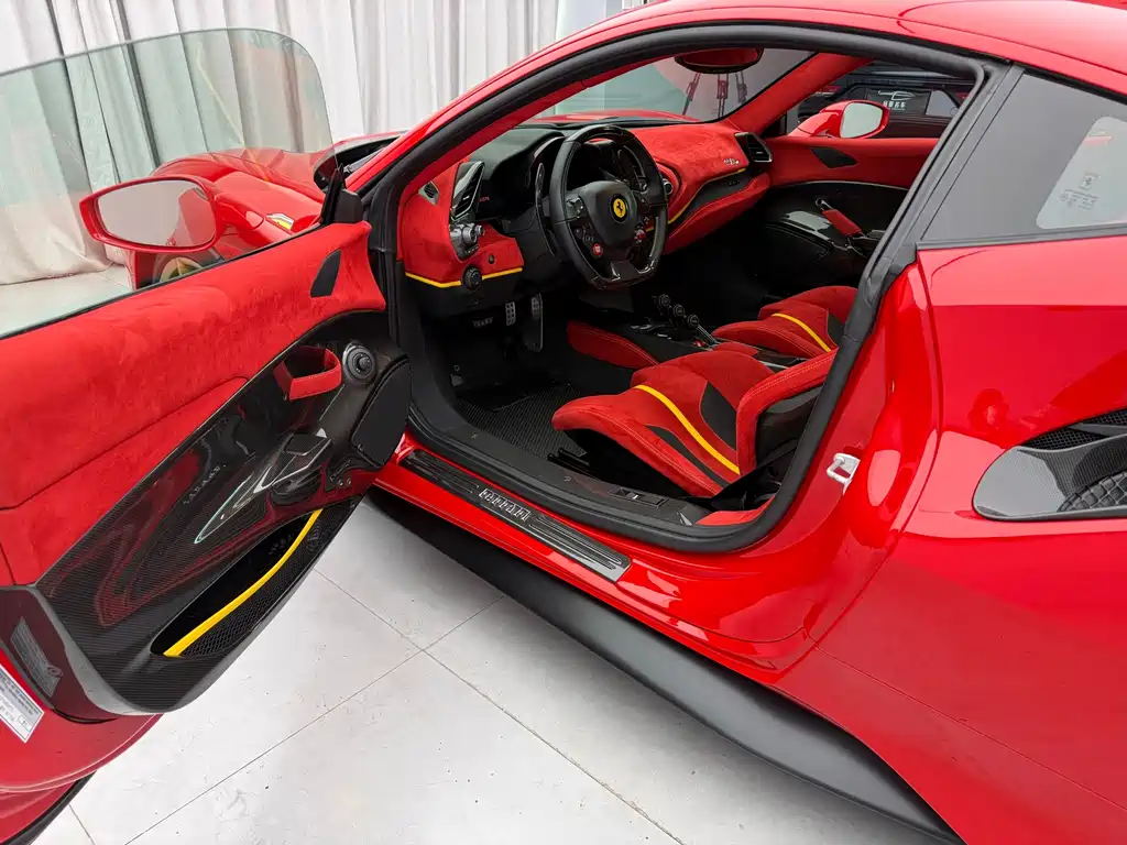 Ferrari 488 488 Pista, фото 5