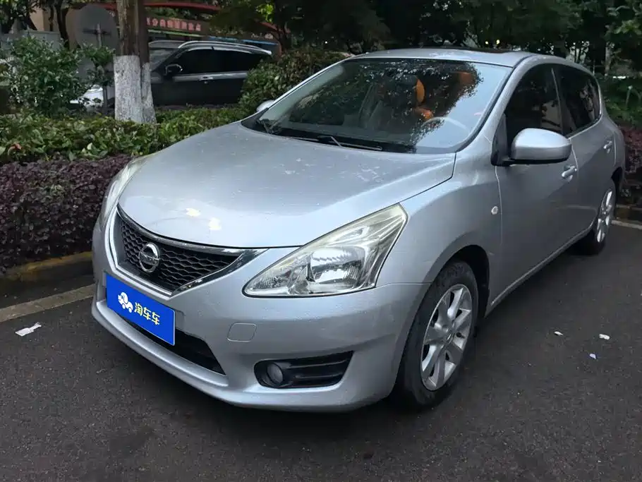 Купить Nissan Tiida