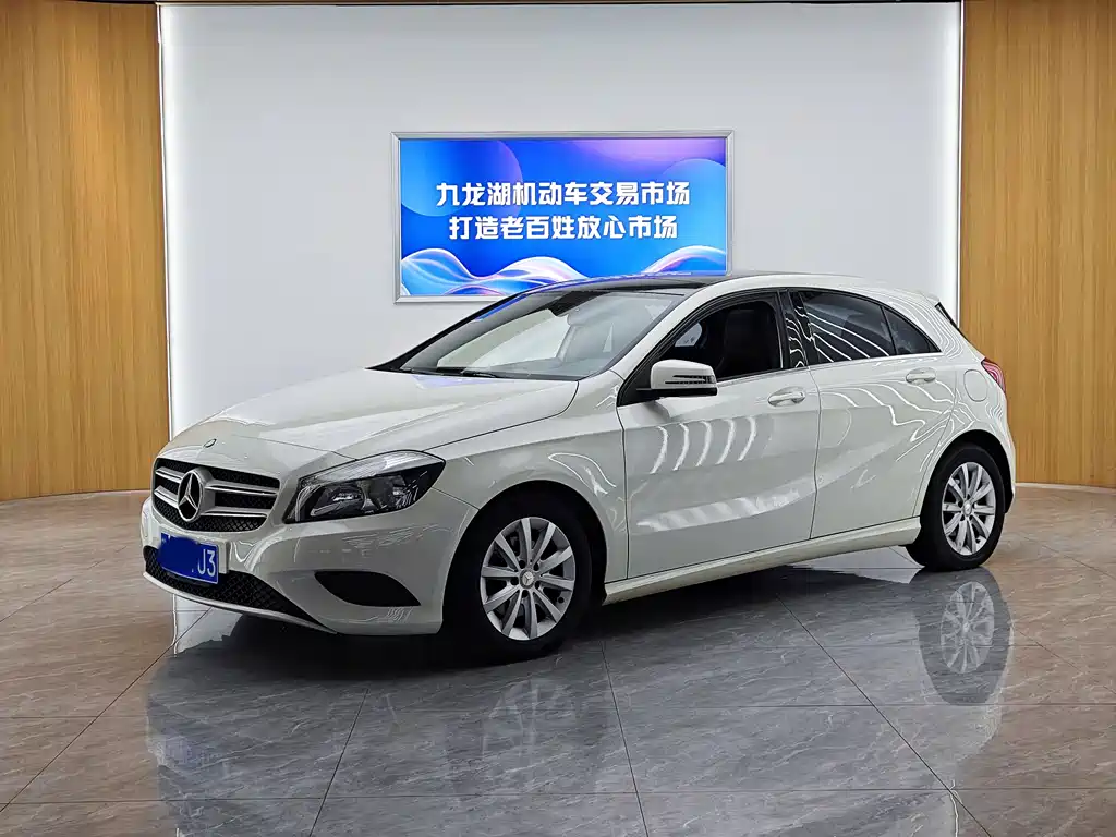 Mercedes-Benz A-Class (Import) 2015