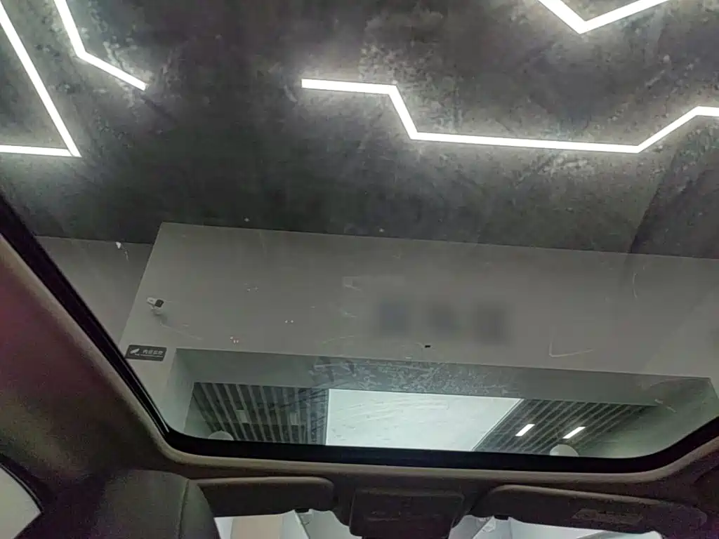 Nissan Qashqai — миниатюра 18