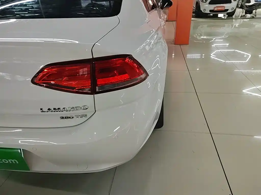 Volkswagen Lamando — миниатюра 8