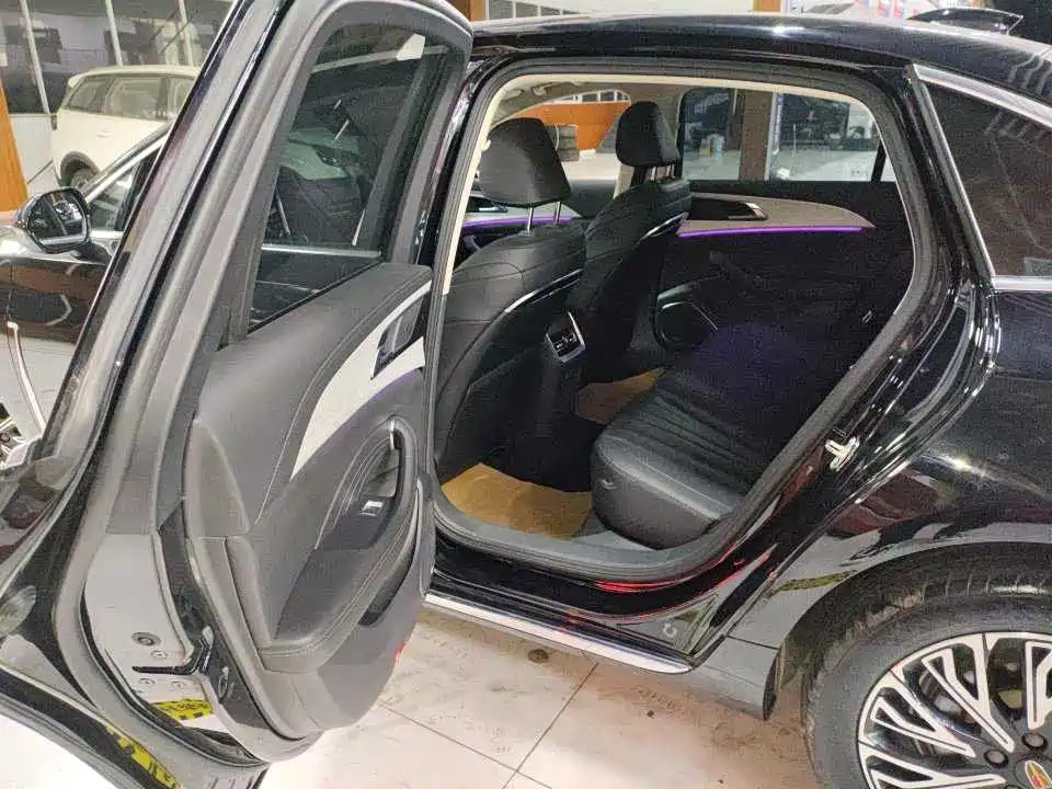 Hongqi Hongqi H5 — миниатюра 5
