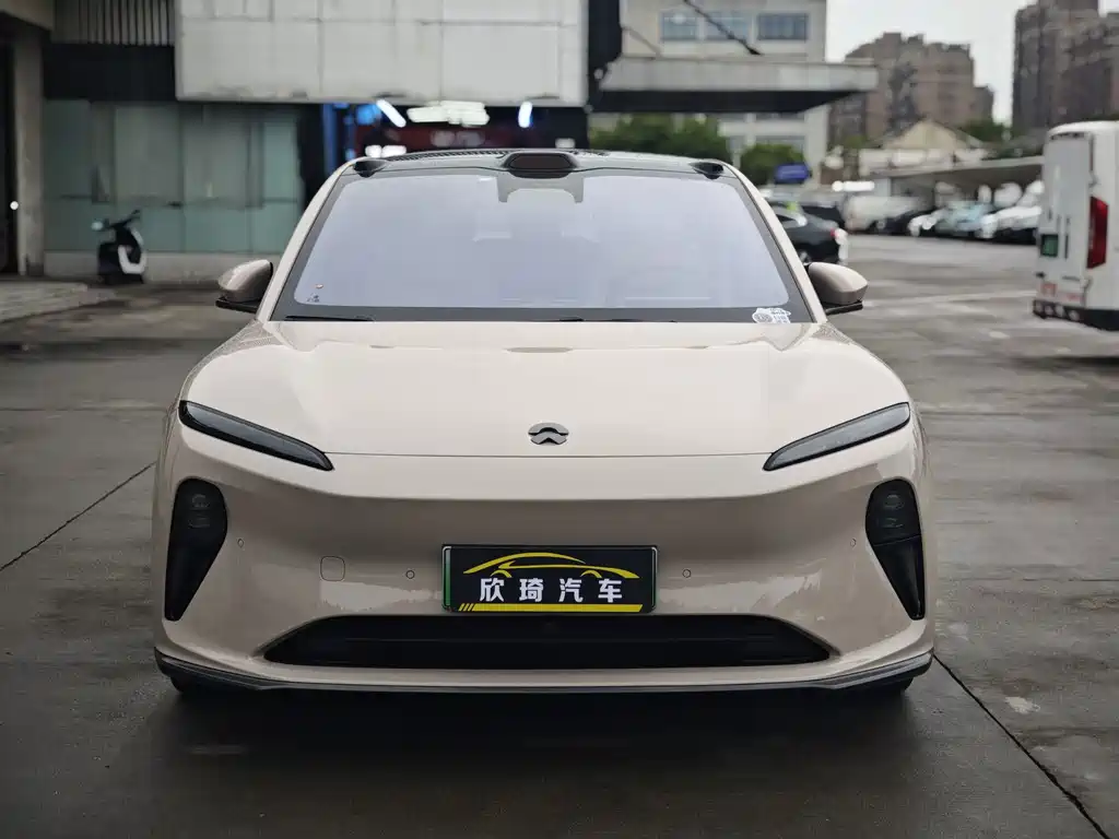 NIO ET5T — миниатюра 2