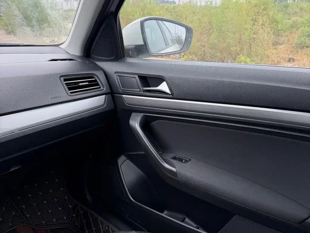 Volkswagen Lavida — миниатюра 12