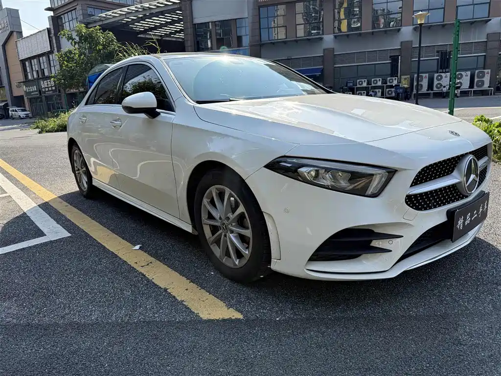 Mercedes-Benz A-Class — миниатюра 3