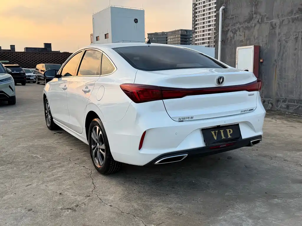 Changan Eado — миниатюра 18