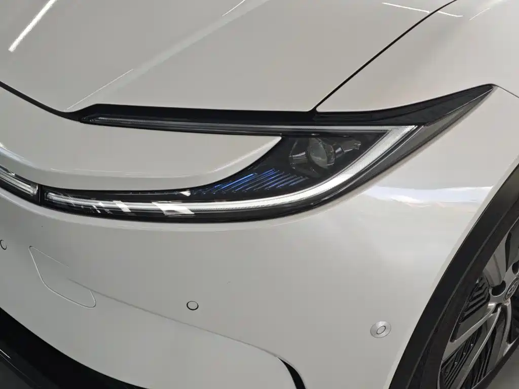 Toyota bZ5 — миниатюра 21