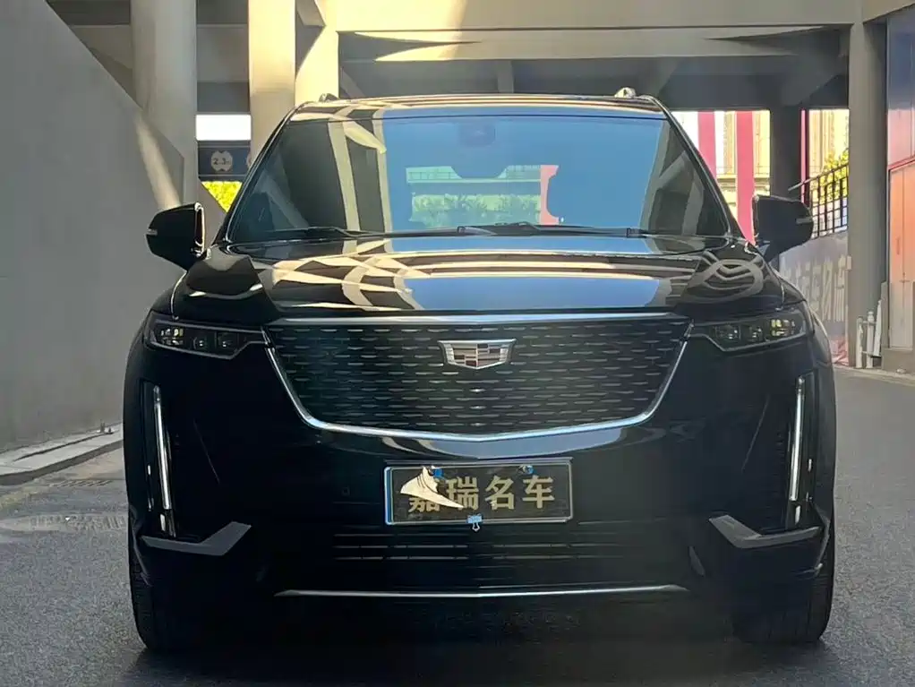 Cadillac XT6 — миниатюра 2