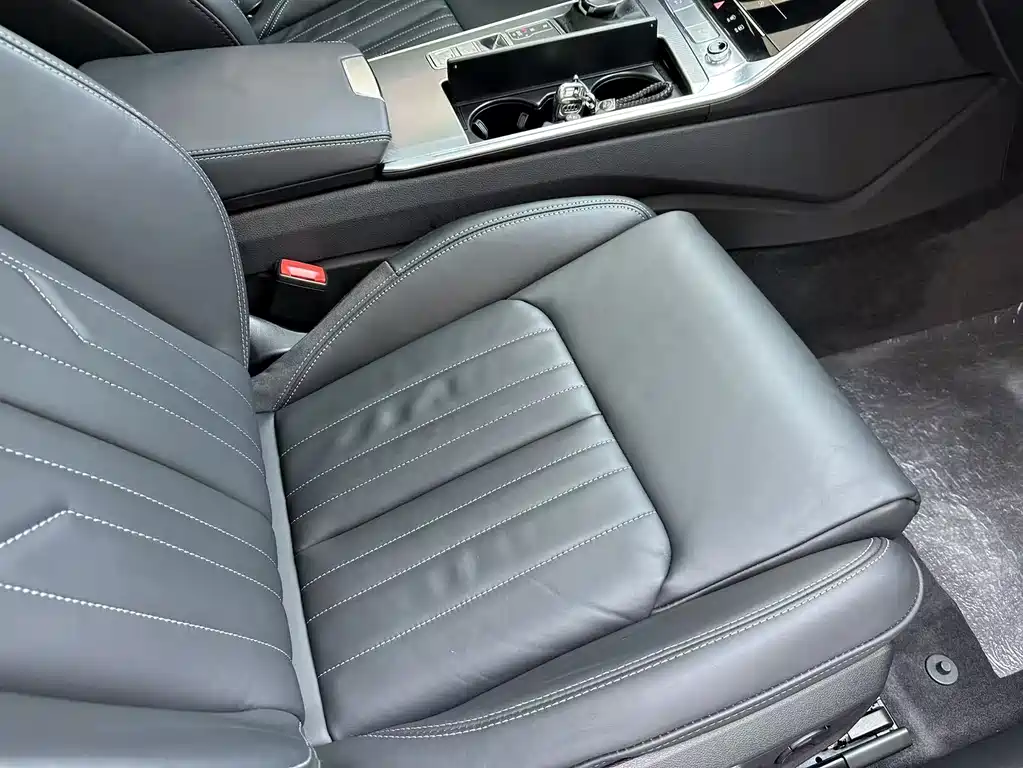 Audi A6L — миниатюра 28