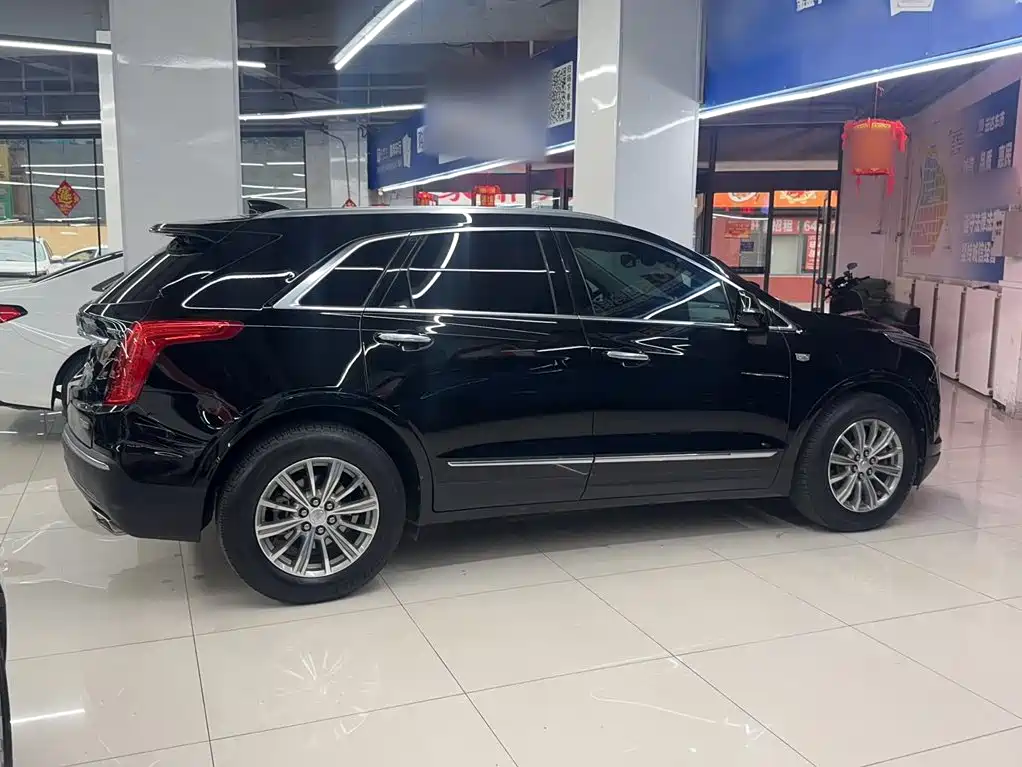 Cadillac XT5 — миниатюра 7