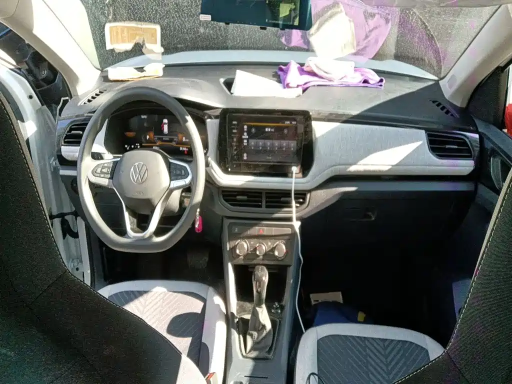 Volkswagen Tharu — миниатюра 5