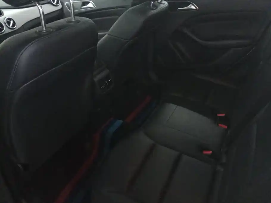 Mercedes-Benz B-Class — миниатюра 11