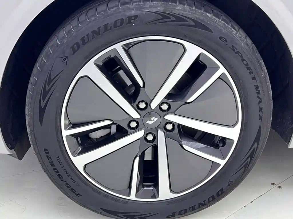 Li Auto Li L6 — миниатюра 12