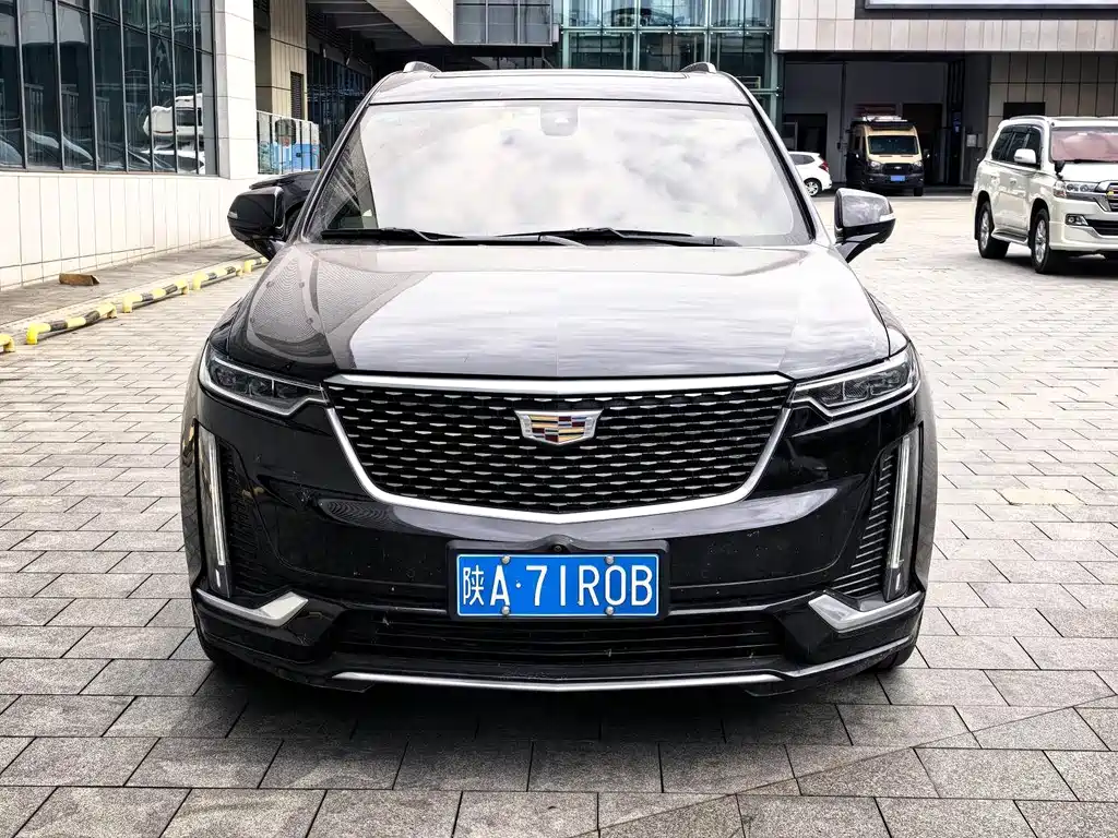Cadillac XT6 — миниатюра 2