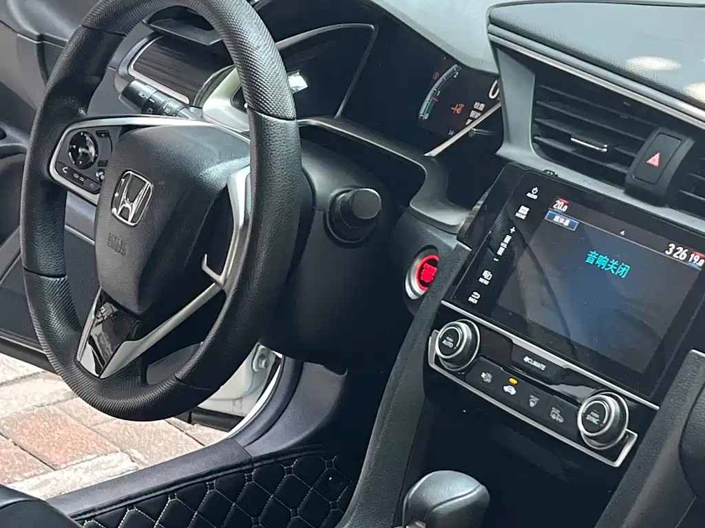 Honda Civic — миниатюра 11