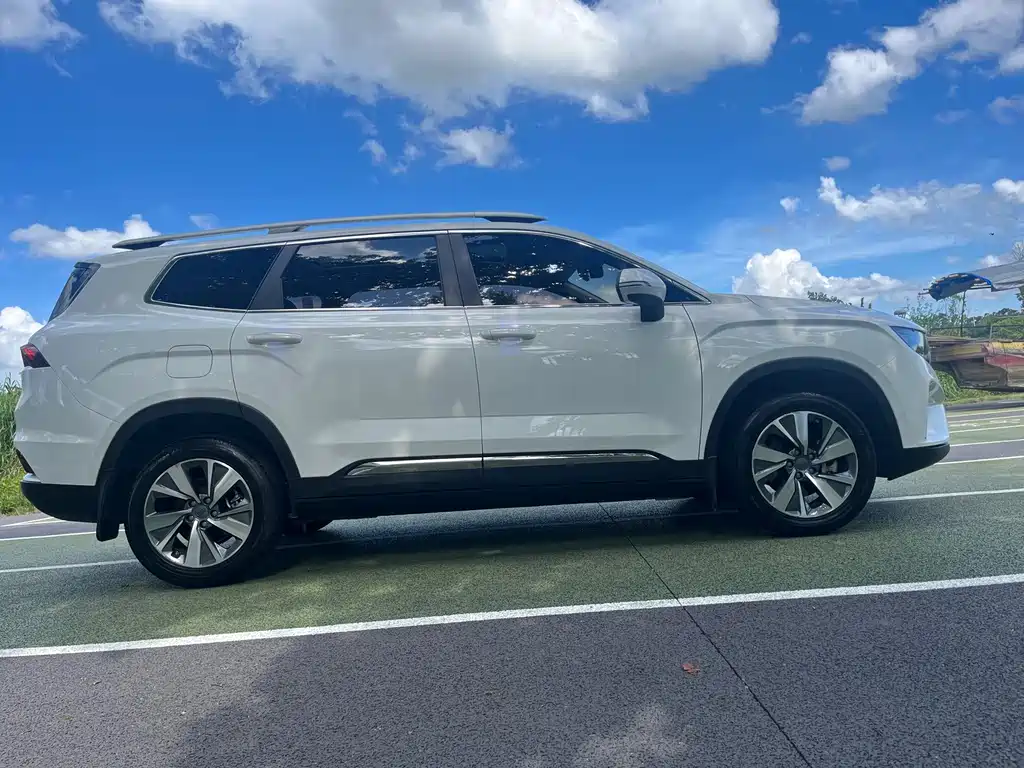 Geely Haoyue — миниатюра 7