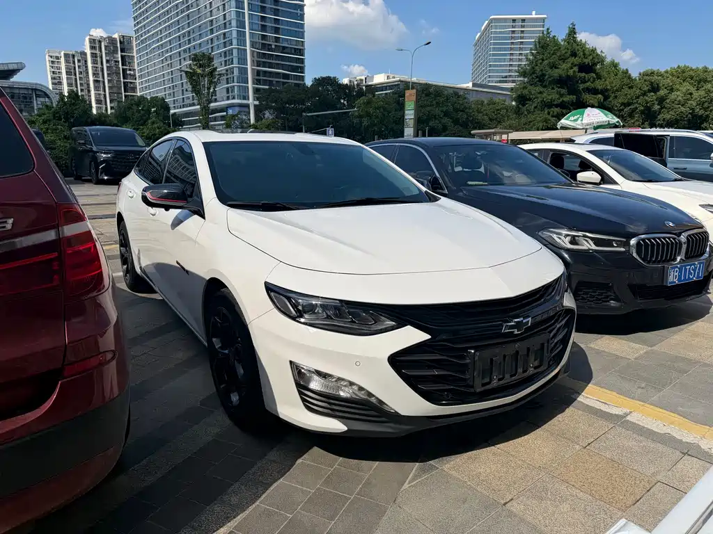 Chevrolet Malibu XL — миниатюра 3