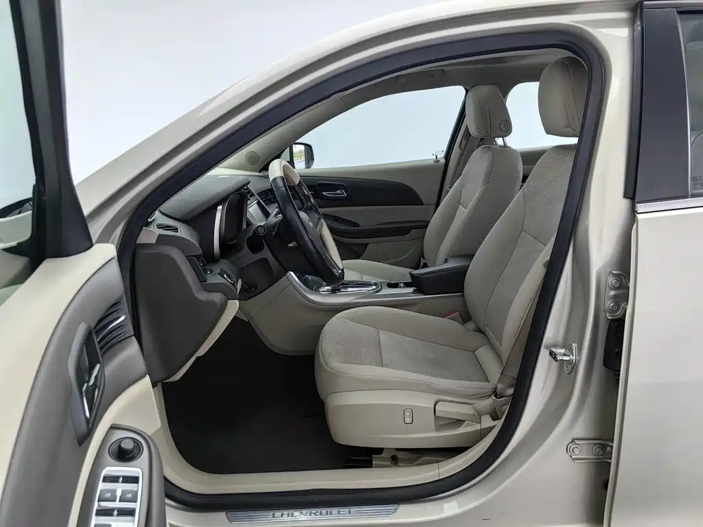 Chevrolet Malibu — миниатюра 10