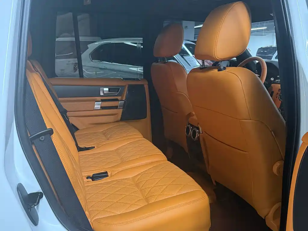 Land Rover Discovery — миниатюра 16