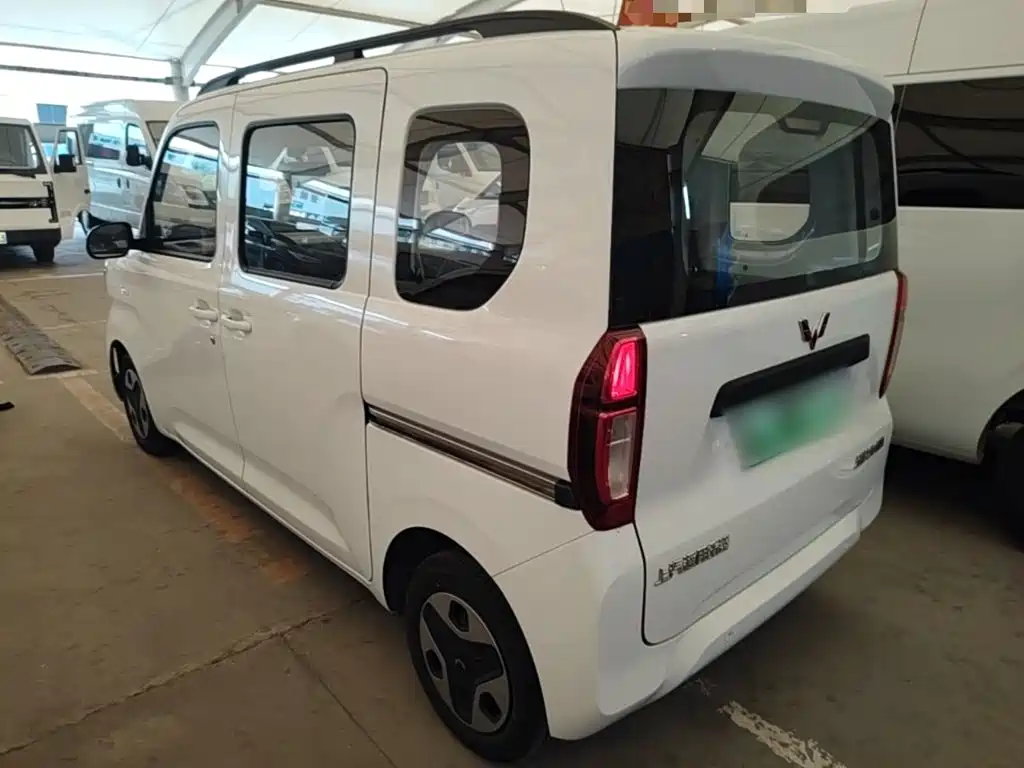 Wuling Zhiguang EV — миниатюра 5