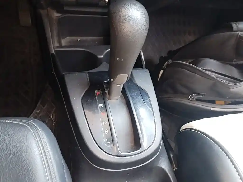 Honda Fit — миниатюра 14