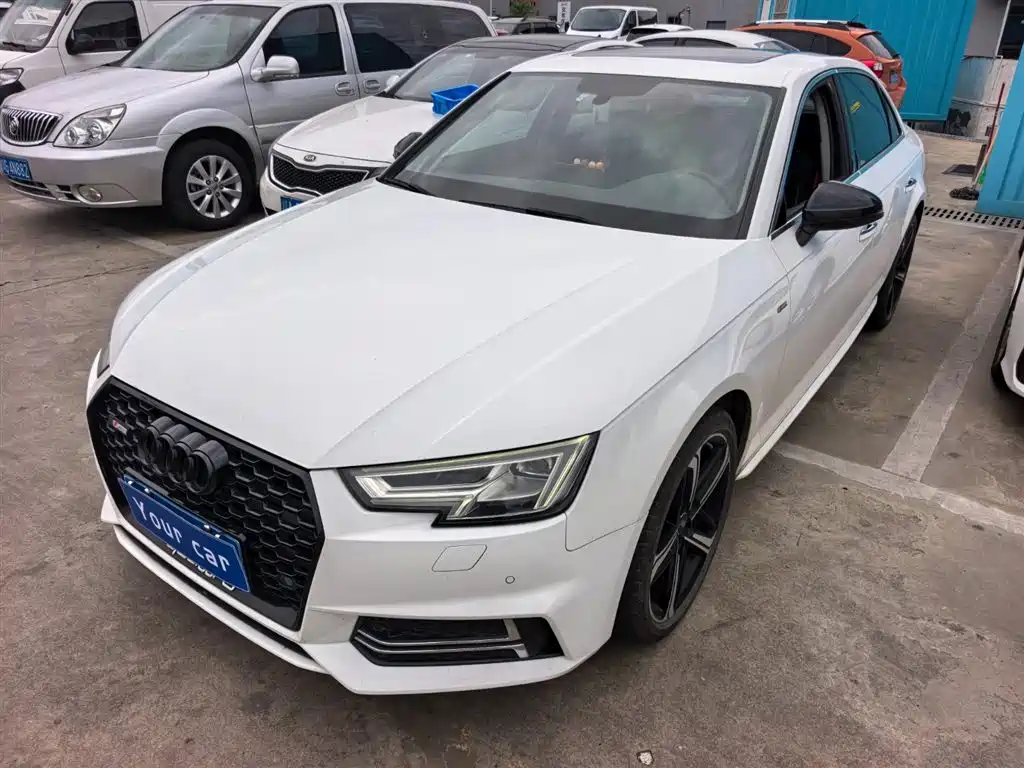Купить Audi A4L