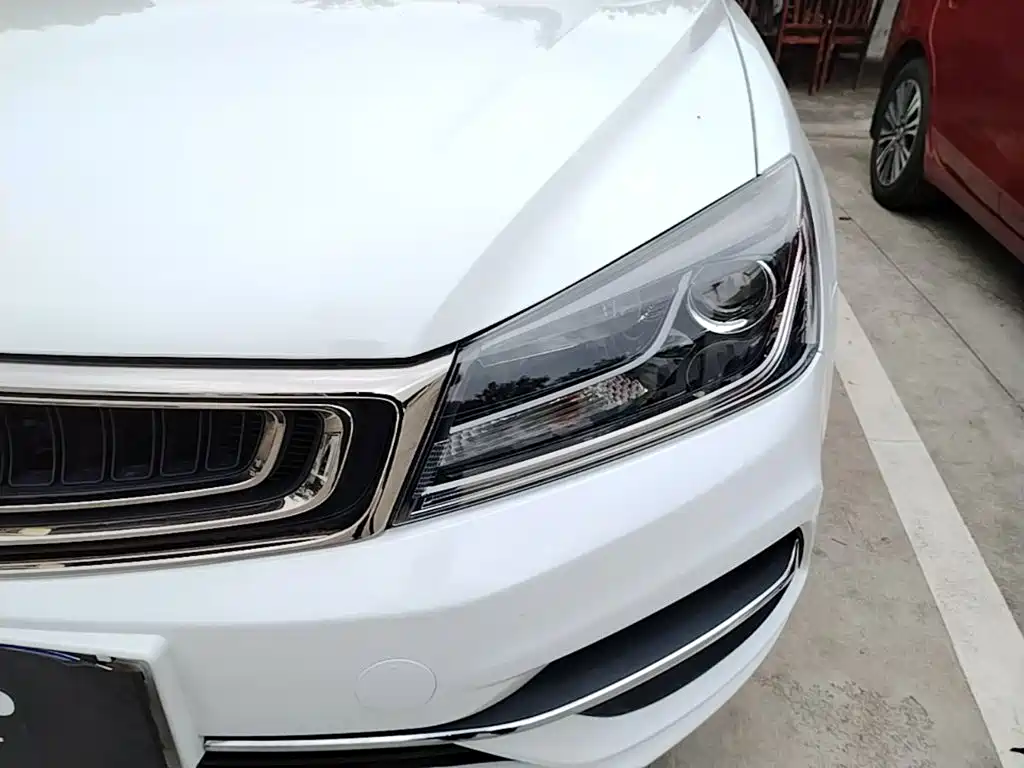 Geely Emgrand — миниатюра 24