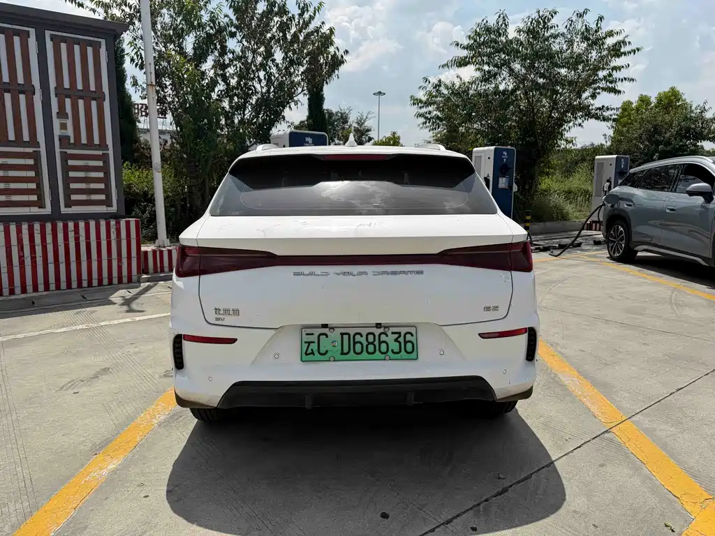 BYD e2 — миниатюра 6