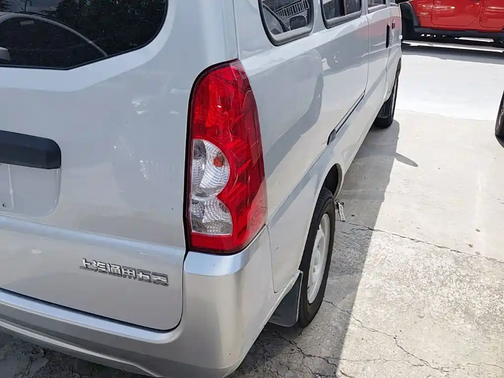 Wuling Rongguang EV — миниатюра 8