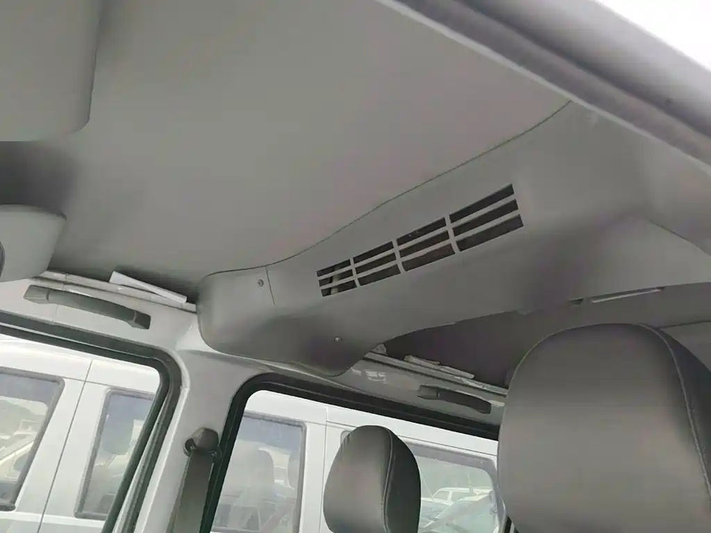 Wuling Rongguang EV — миниатюра 18