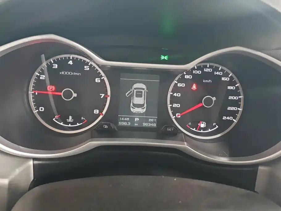 Geely Boyue — миниатюра 14